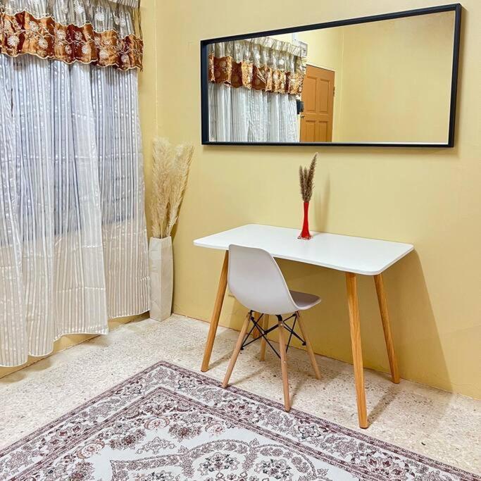 Indah Homestay, Pasir Gudang Johor Exterior foto
